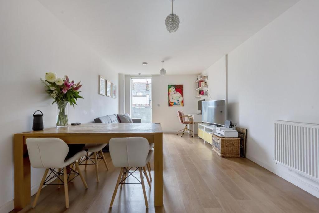 Apartment Stylish 2bed2bath Flat Roof Garden View