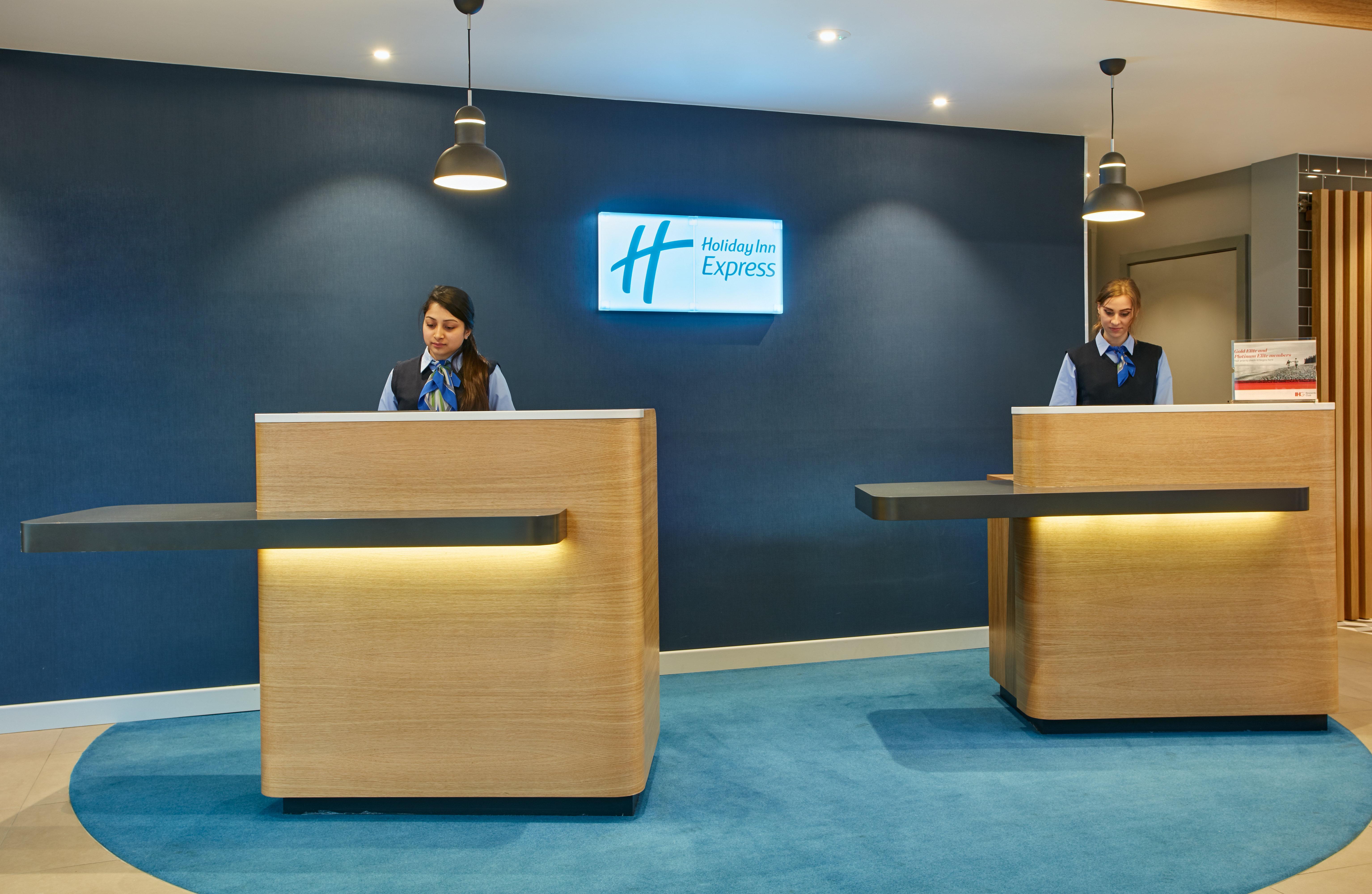 Hotel Express London-ealing 3*