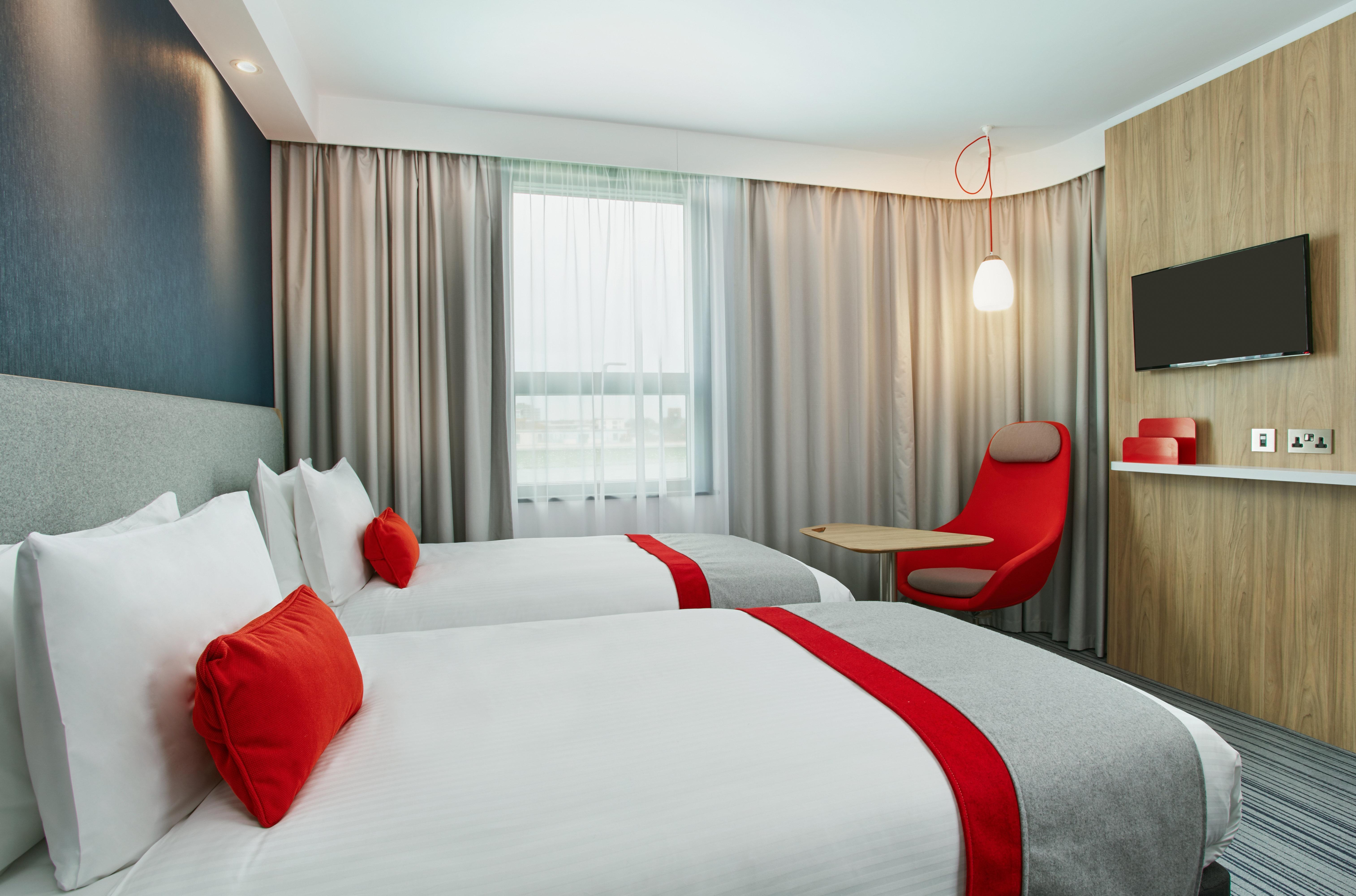 Hotel Express London-ealing 3*