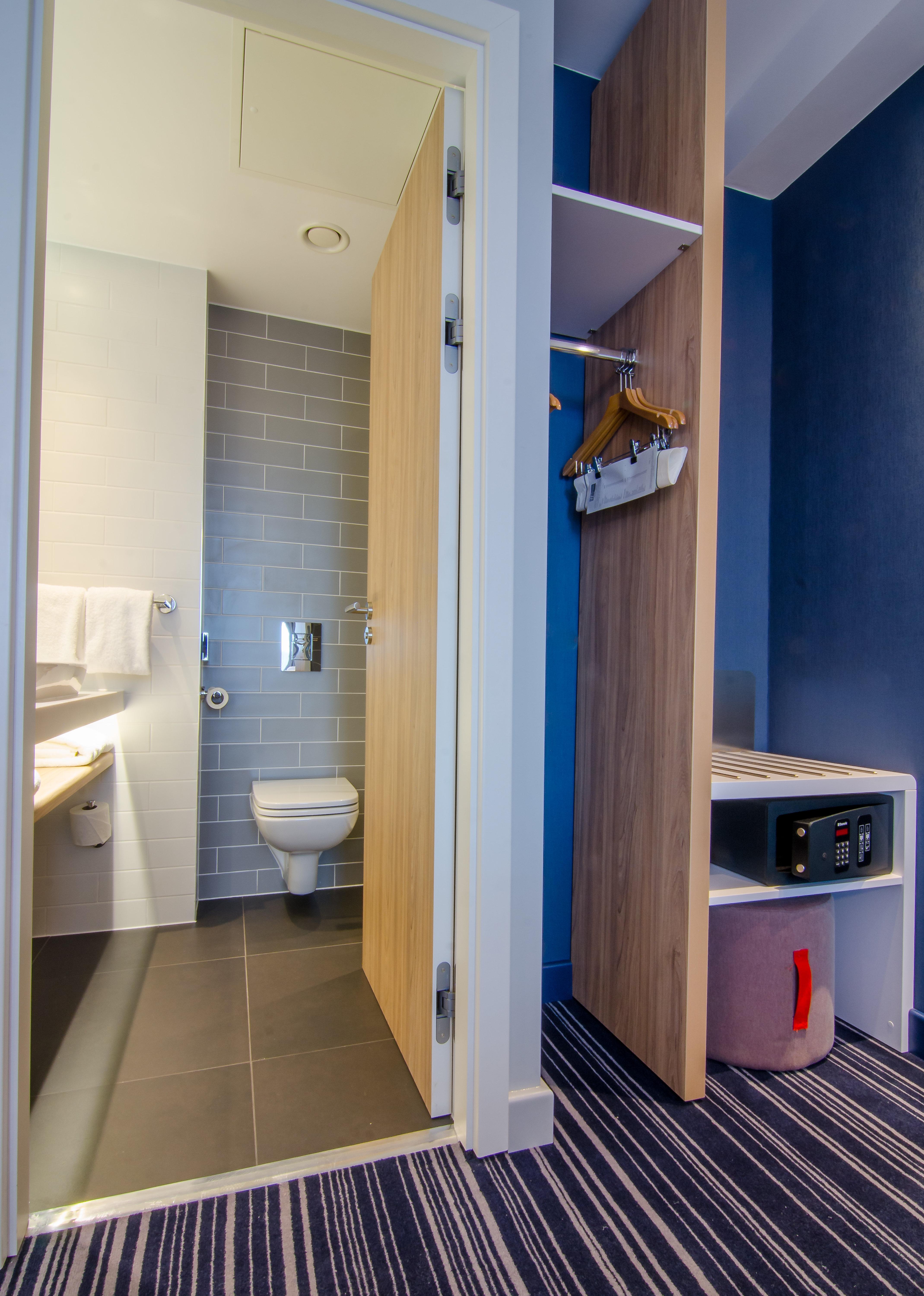 Express London-ealing Hotel 3*