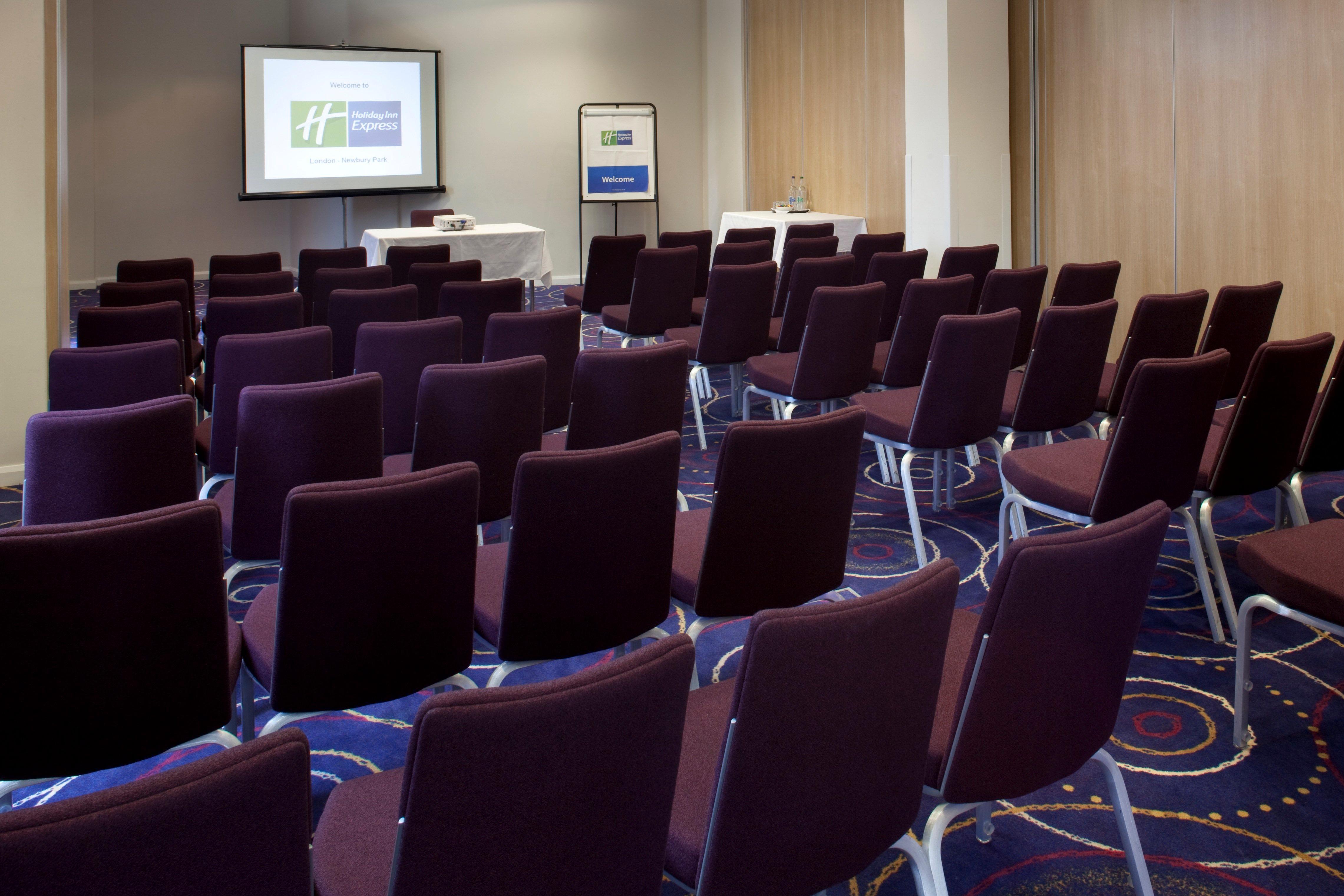 Holiday Express - Newbury Park, An Ihg Londres