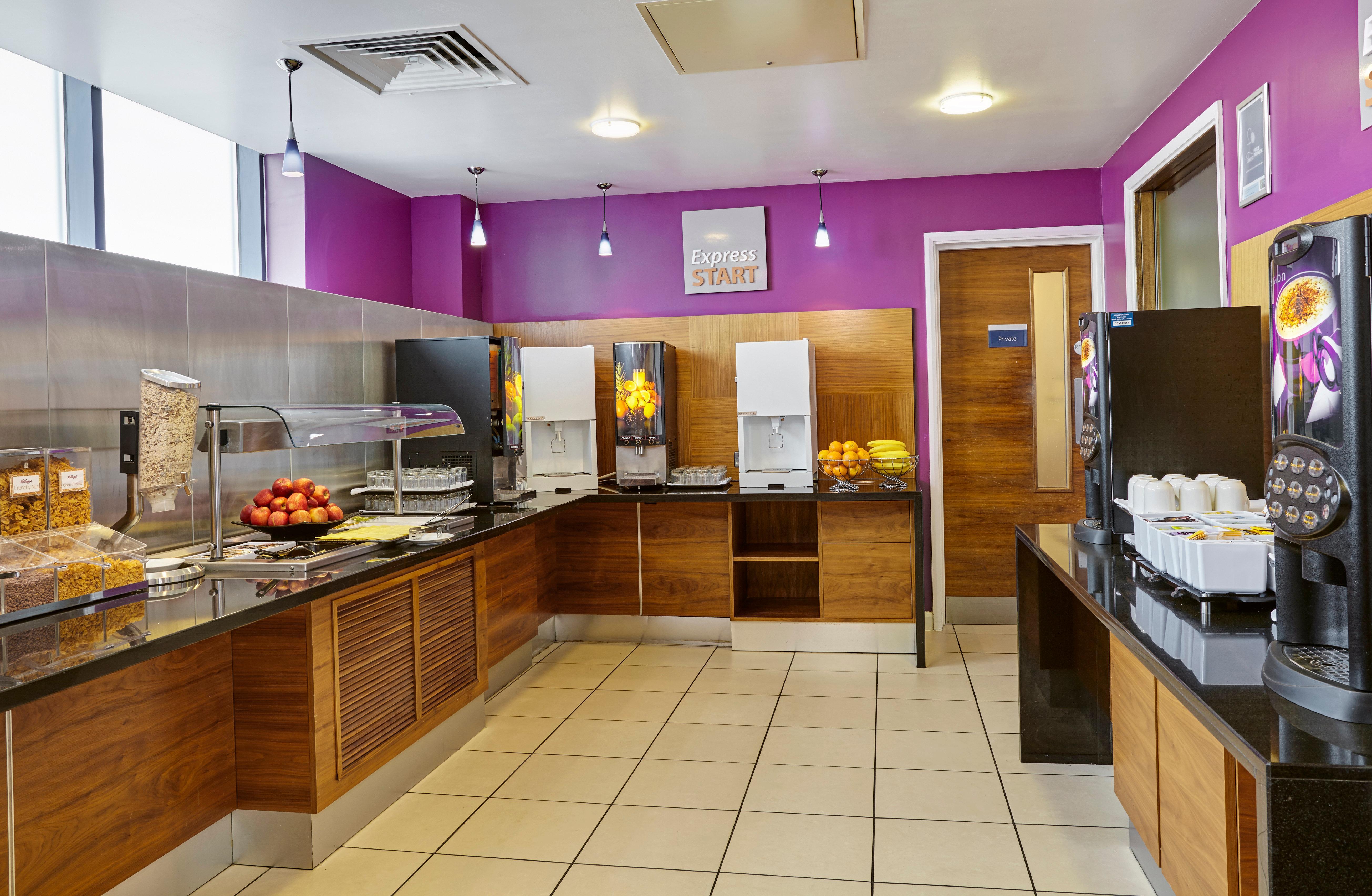 Hotel Holiday Express - Newbury Park, An Ihg Londres