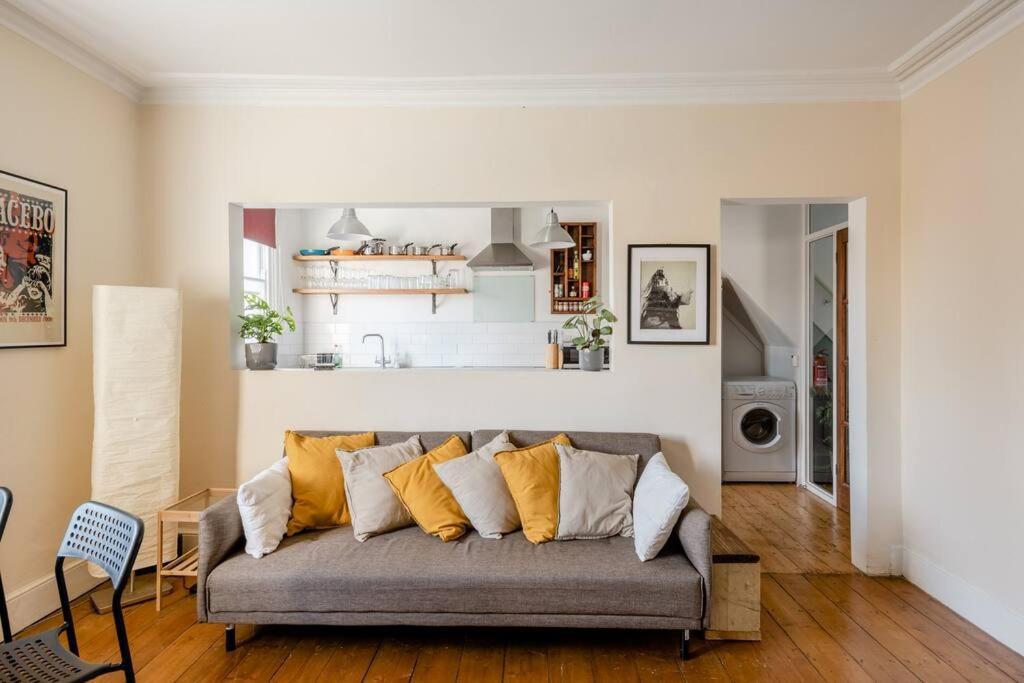Appartement Beautiful Two-floor Flat Near Tube Station