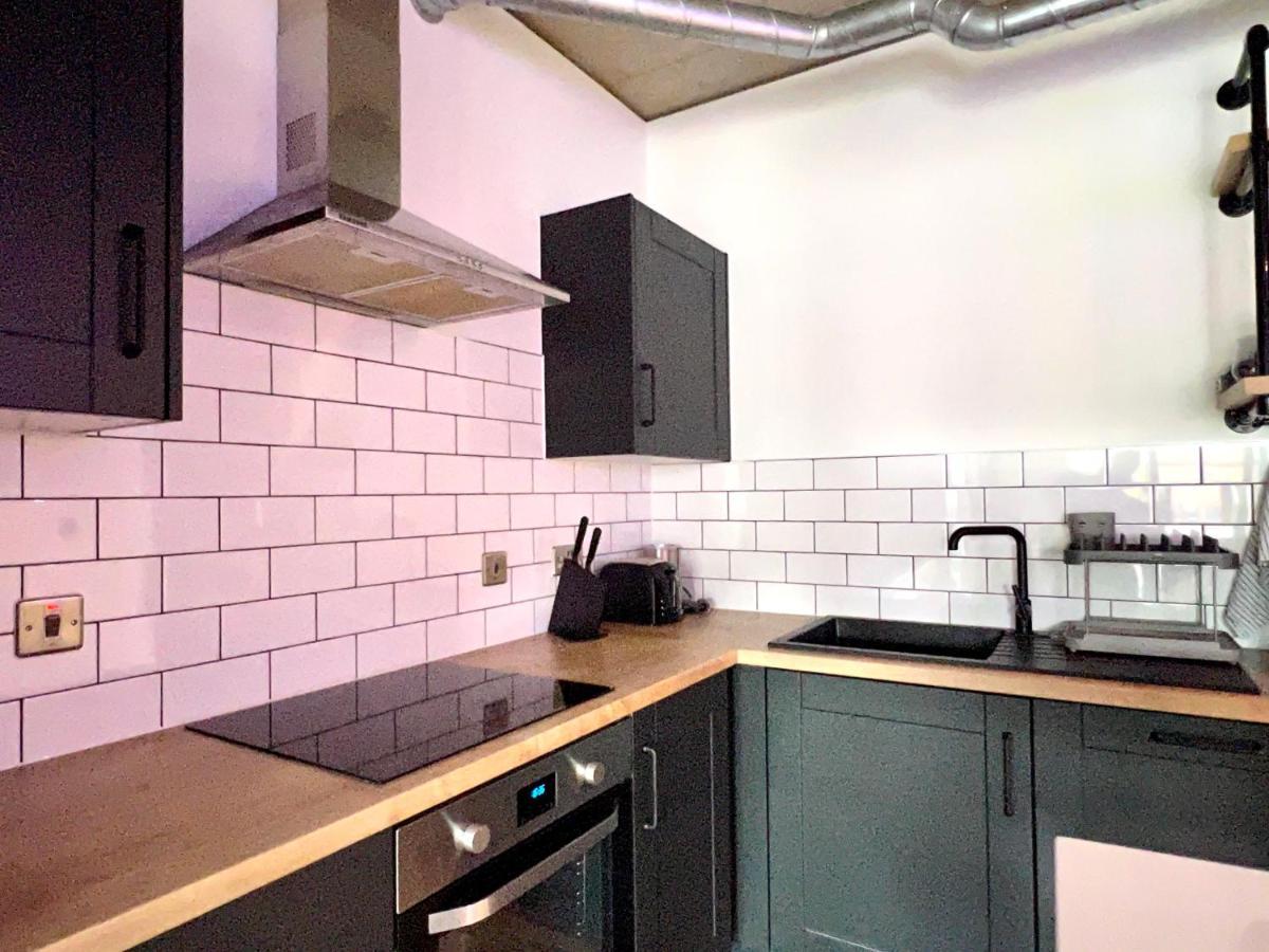 Two Bedroom Ferrum Wembley Park *