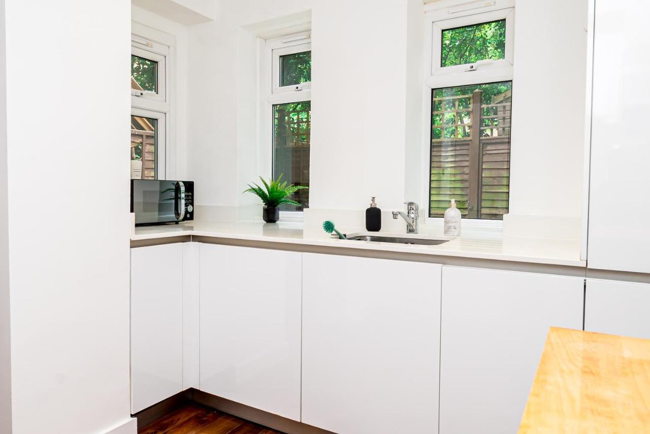 Private 2 Bedroom In West Hampstead Apartamento *
