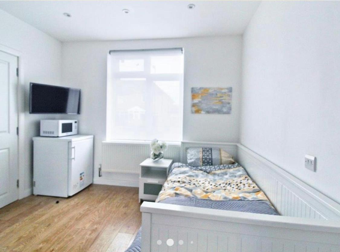 West Acton Studio Flat * Londres
