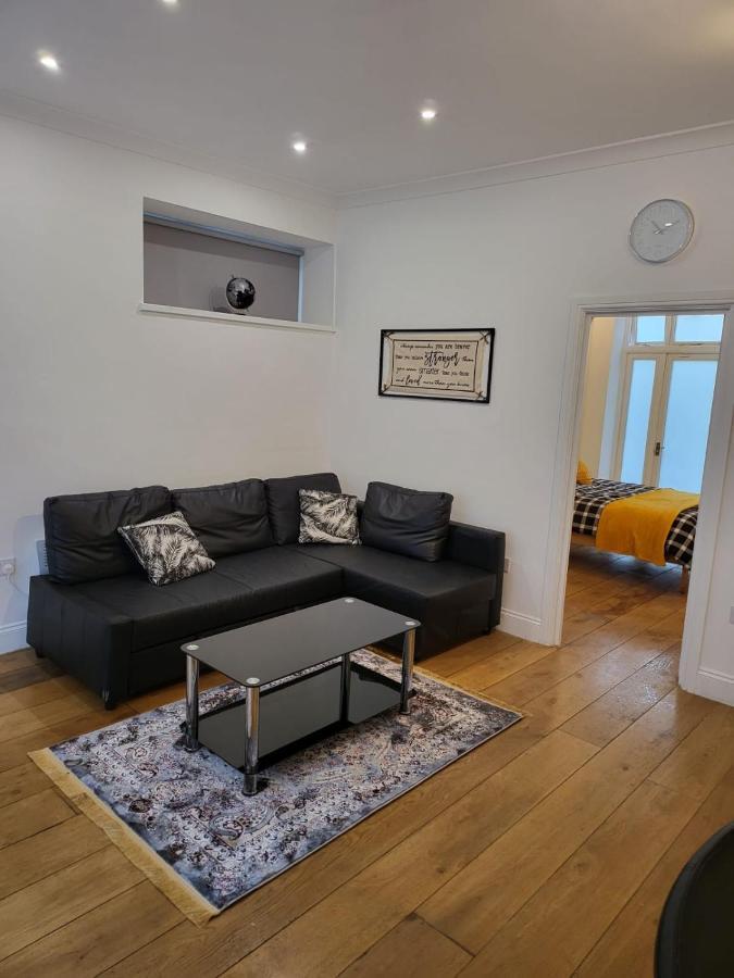 Classy Flat In Fulham London