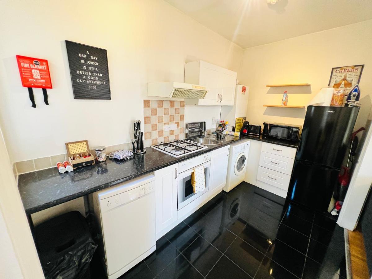 Apartment Covent Garden Location! London