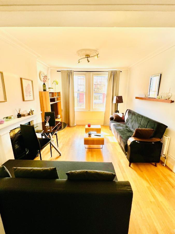 Covent Garden Location! Apartment
