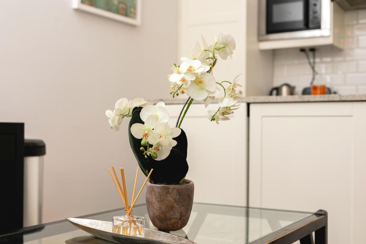 Apartamento Penthousestays Notting Hill - Spacious 3 Bedroom King Bed - Near Portobello Road & Kensington High Street