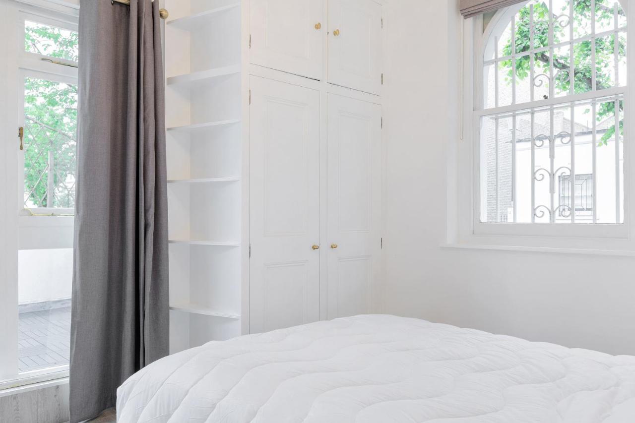 Elegant 2 Bedrooms In Chelsea With Patio *