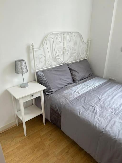 Stunning 2 Bed Flat! Centrally Located In London, Uk! Londres