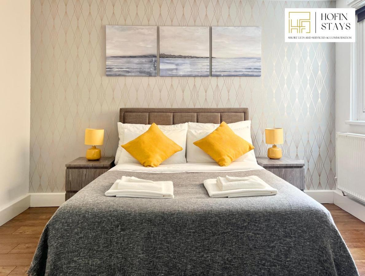 Weekly Or Monthly - Relocation & Business - 4 Guests - By Hofin Stays Short Lets & Serviced