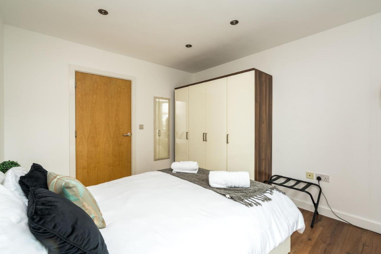 Fast Internet One Bedroom In Greater London, Id Required Apartamento Londres
