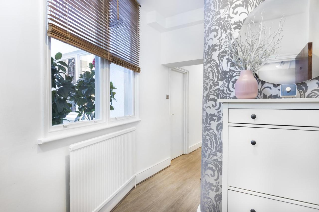 Two Bedroom In Central With Large Terrace Apartamento