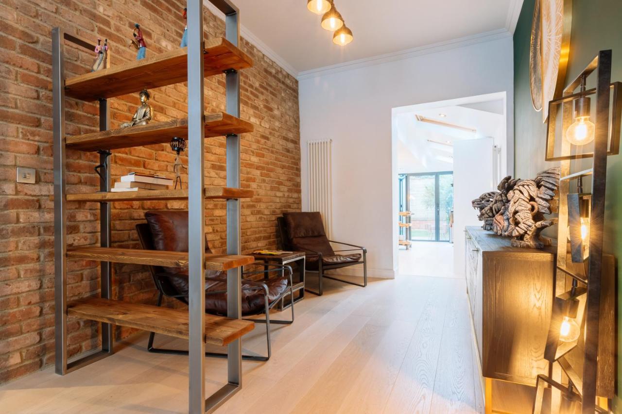 Luxury And Bright Bedrooms In Queens Park Londres