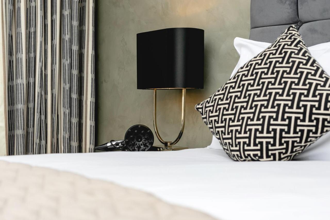 Apartamento Penthousestays Nr Notting Hill - Luxury 2 Bedroom King Bed - Near Portobello Road Londres
