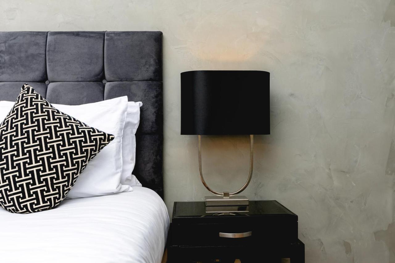 Penthousestays Nr Notting Hill - Luxury 2 Bedroom King Bed - Near Portobello Road Apartamento Londres