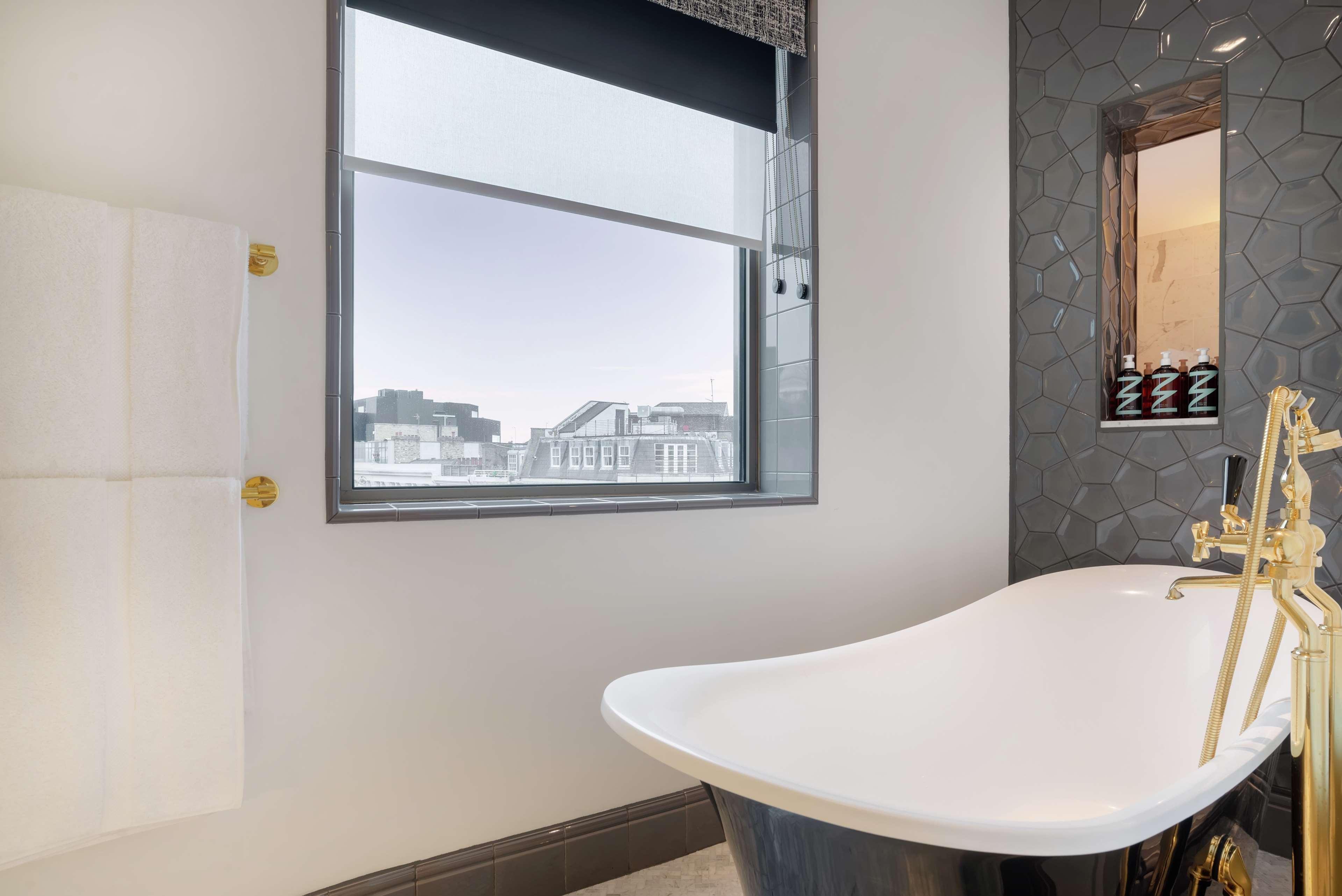 Hart Shoreditch London, Curio Collection By Hilton Hotel Londres