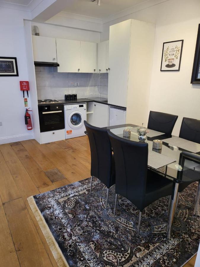 Classy Flat In Fulham *