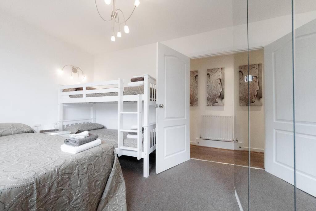 2 Bed Londres