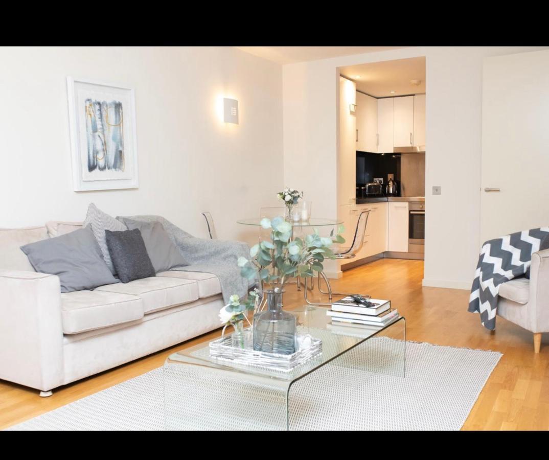 Apartment Luxury 1 Bedroom Minutes Walk From Canary Wharf *