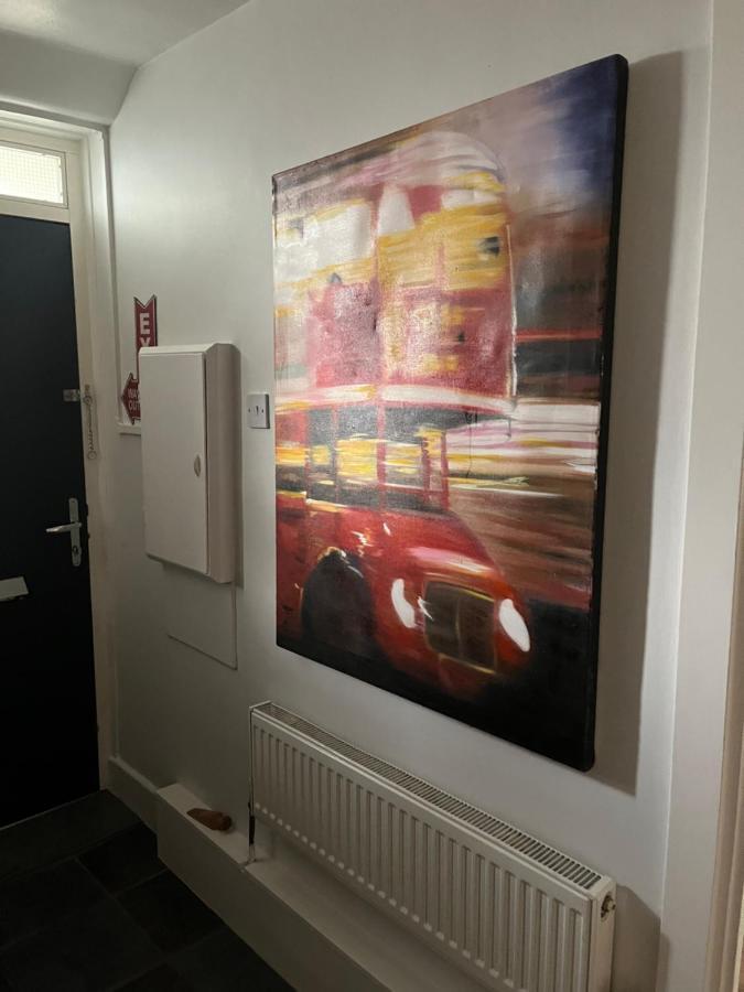 Great In An Uber Cool Flat! Bridge * Londres
