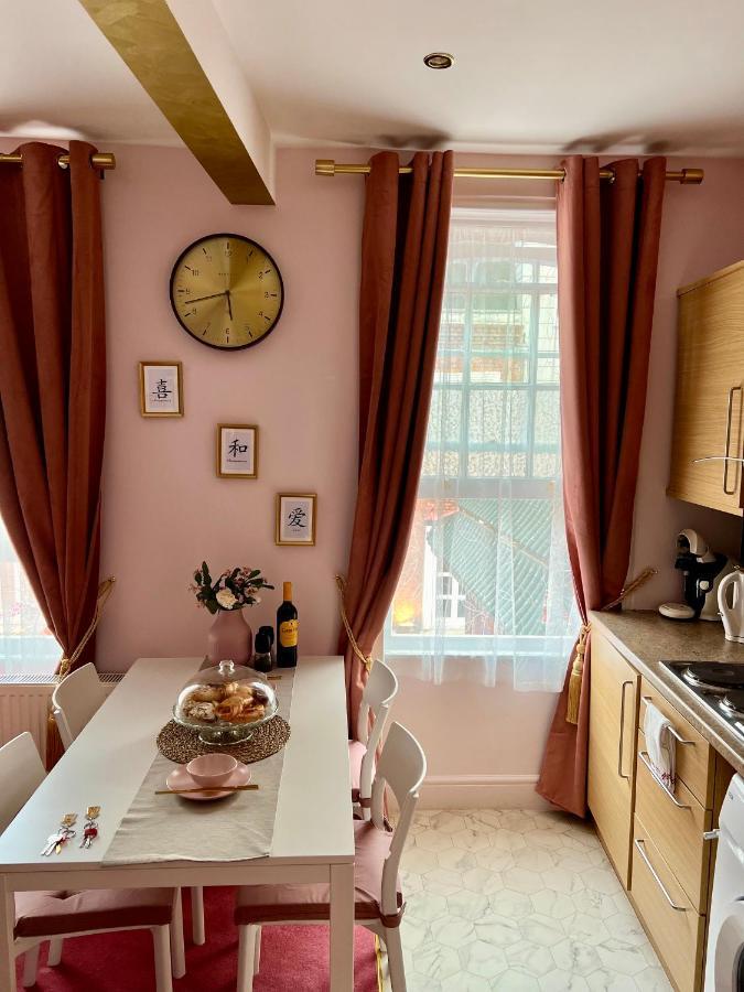 Chinatown Apartment London