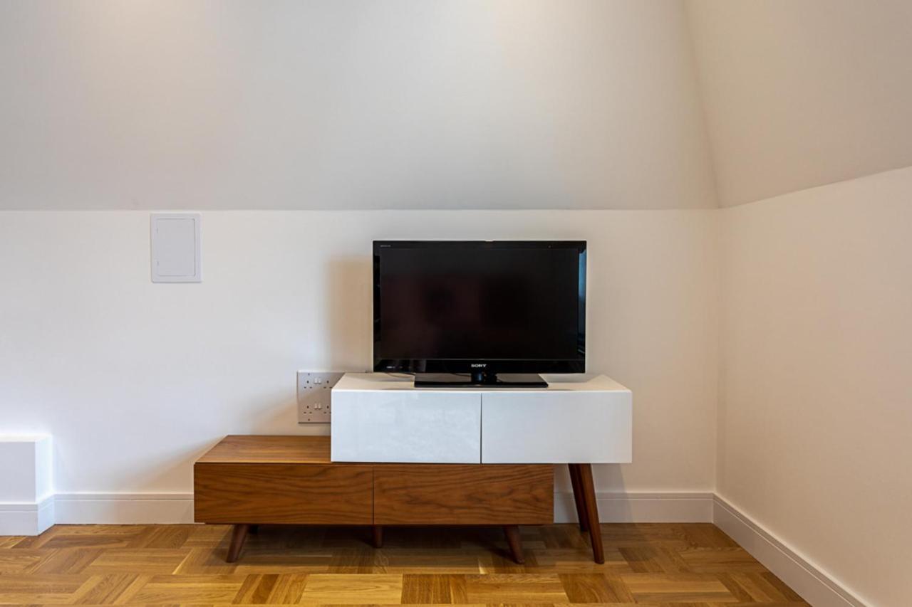 Modern And Stylish In West Kensington Apartamento