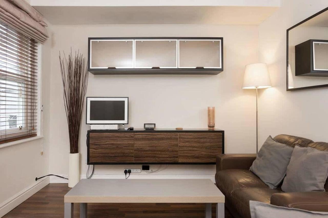 Apartment Stylish Studio Near Notting Hill Station!