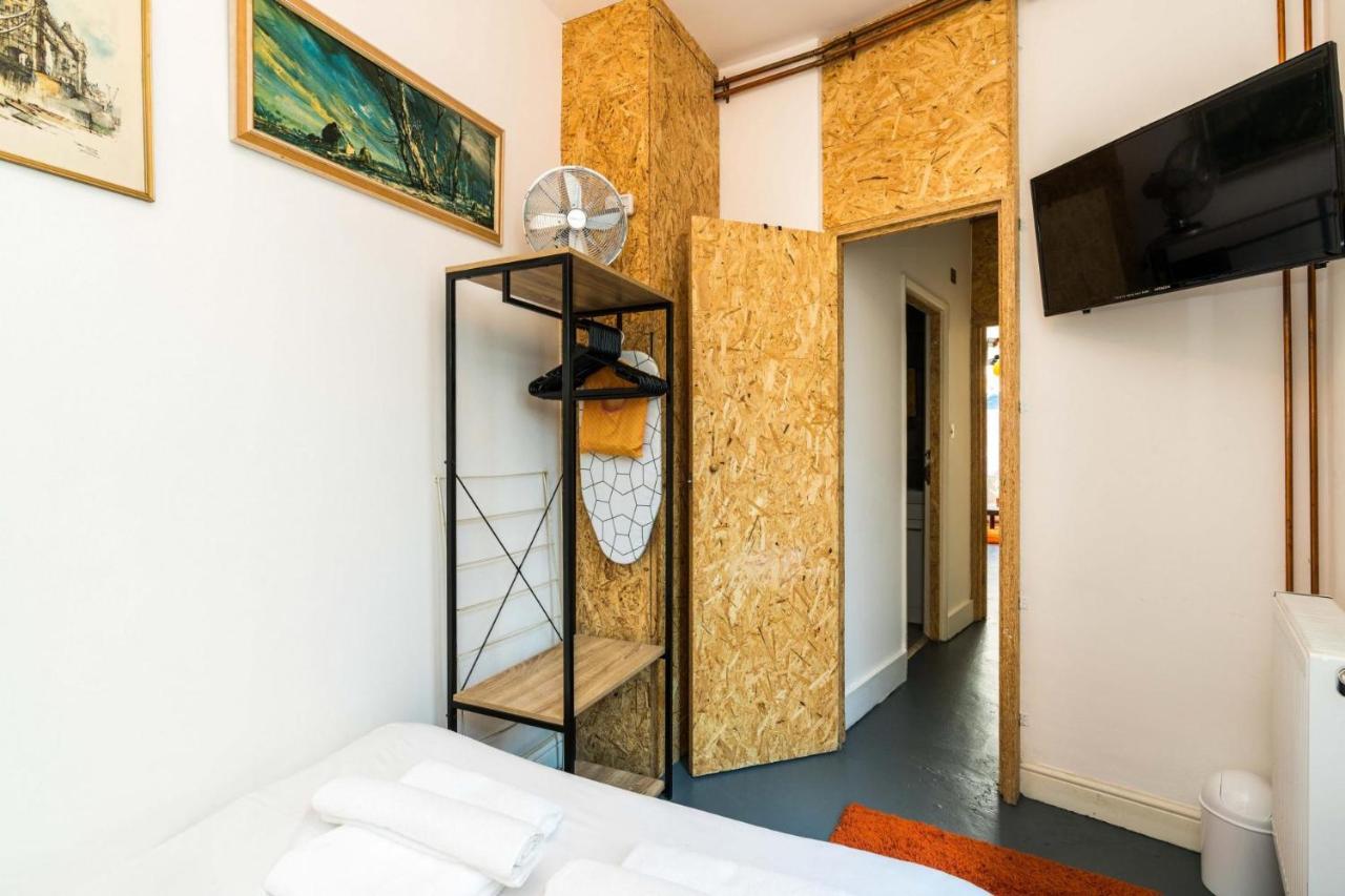 1 Bedroom House With An Edge In King Cross Vakantiehuis