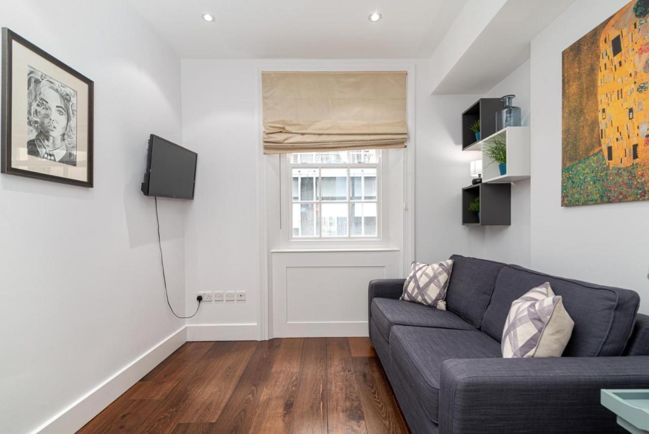 Apartamento A Stunning Three Bedroom In Mayfair *