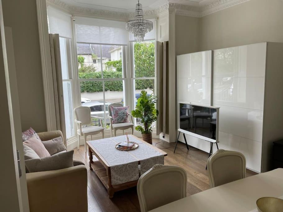 Stylish 3-bedroom Flat In Kensington Londres
