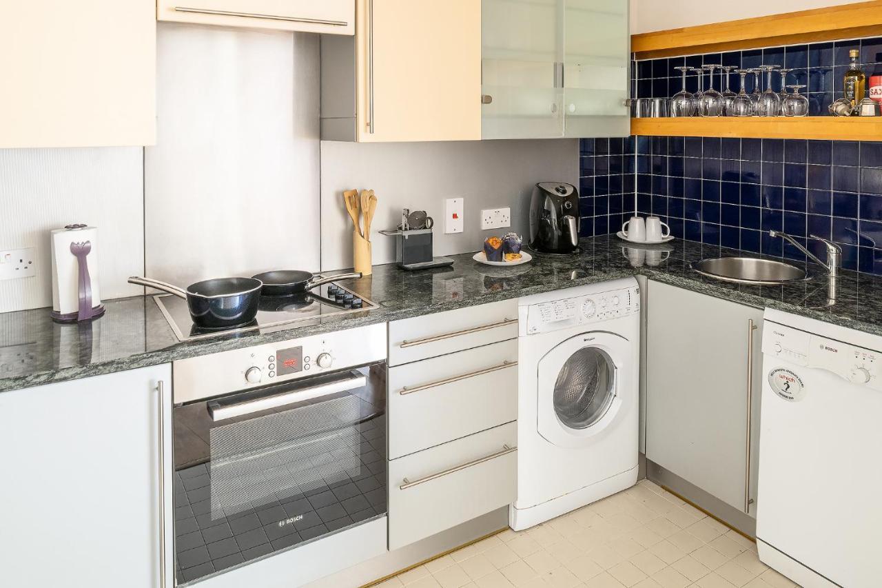 Comfortable And Bright In Tower Bridge Apartamento