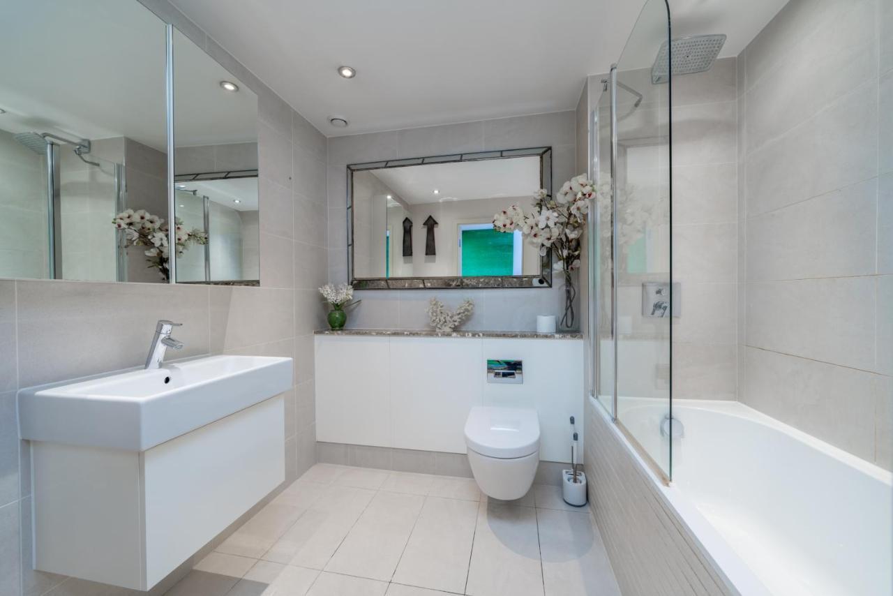 Apartment Superb Artist Flat With Free Parking By Portobello London