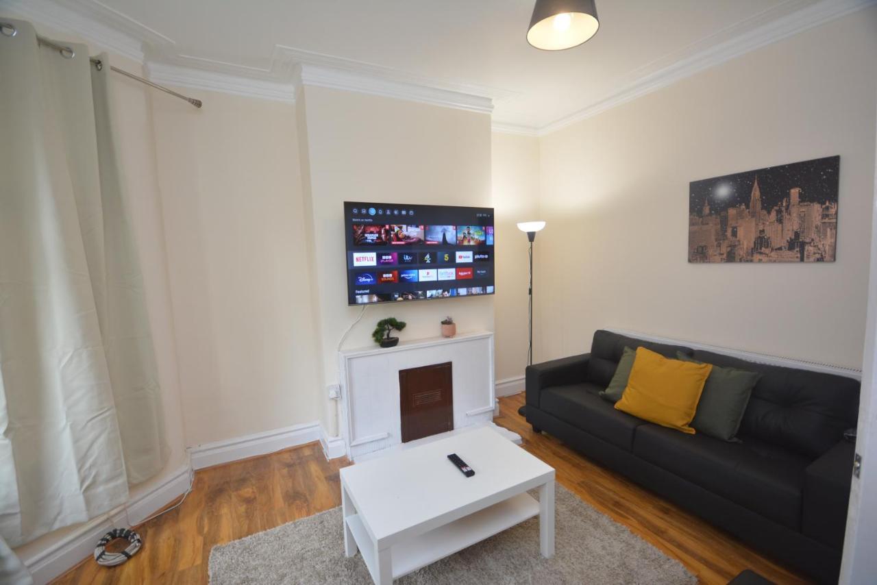 Cheerful 3 Bedroom In Greater Londres