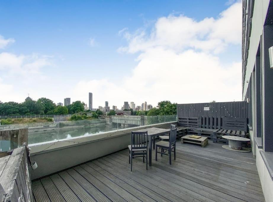 Apartment Executive E15 & Exclusive Terrace Views Of *