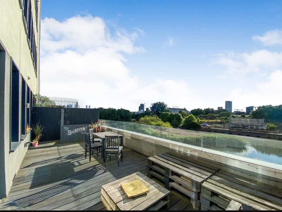 Executive E15 & Exclusive Terrace Views Of Apartment *