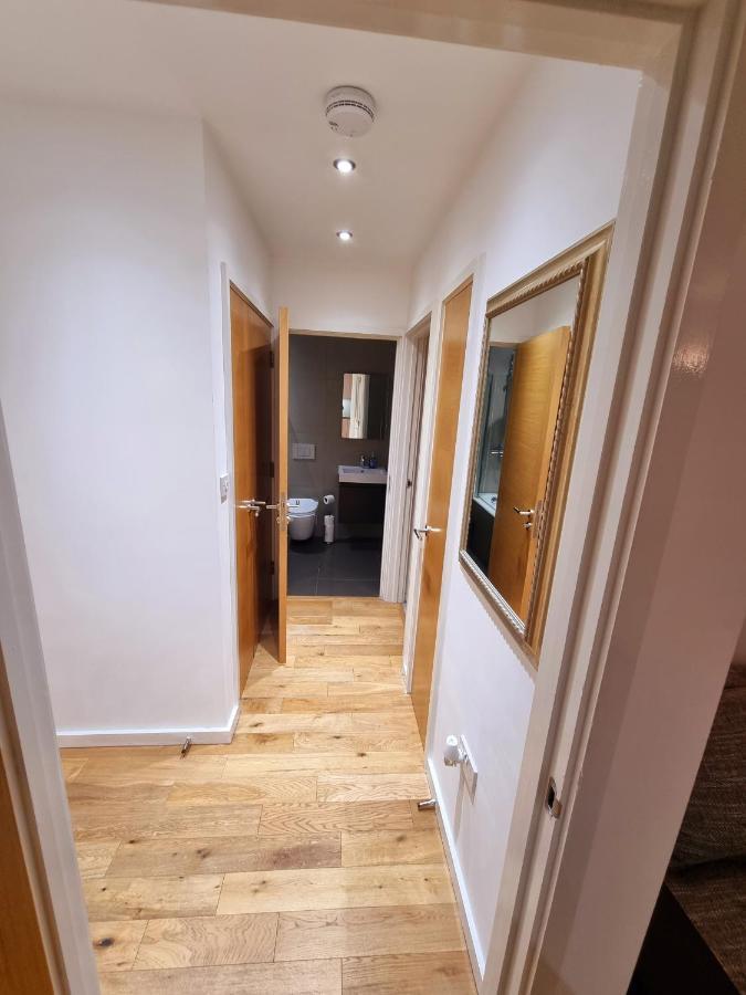 Apartment Executive E15 & Exclusive Terrace Views Of