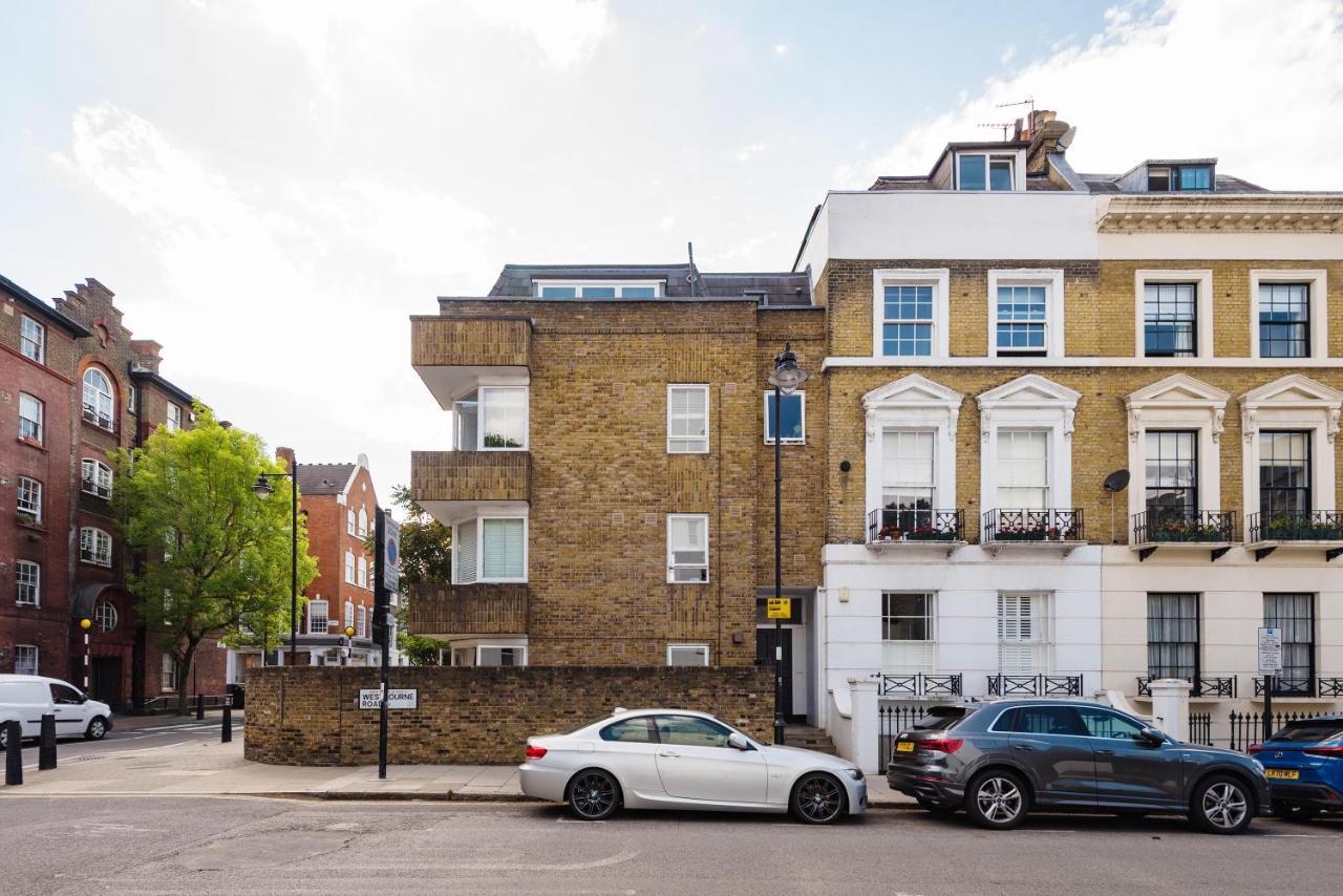 Bright And Stylish In Trendy Islington By Underthedoormat