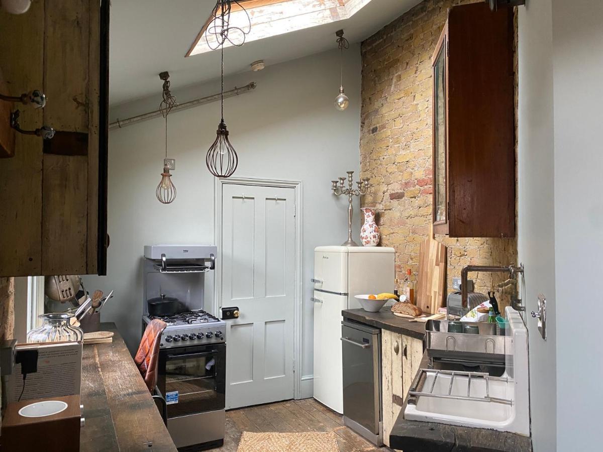 Campania & Jones House Holiday home *