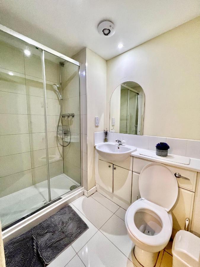 Apartamento Luxury 3 Bedroom Riverside - Canary Wharf & The O2 Arena *