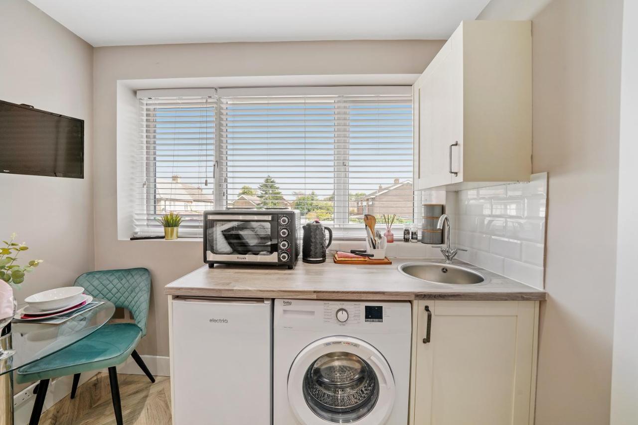 Appartement Cosy Heathrow - Parking - Garden Londen