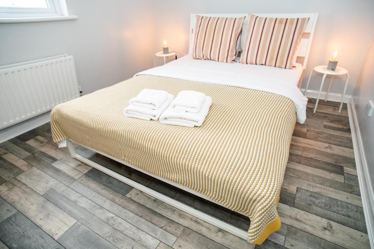 Two Bedroom Duplex In Angel High Street Appartement *