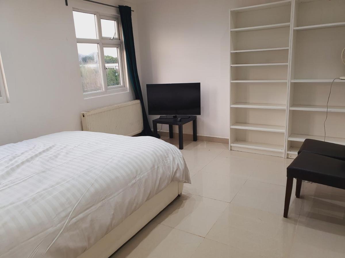 Private Room- Direct Travel Central/ Heathrow * Londres