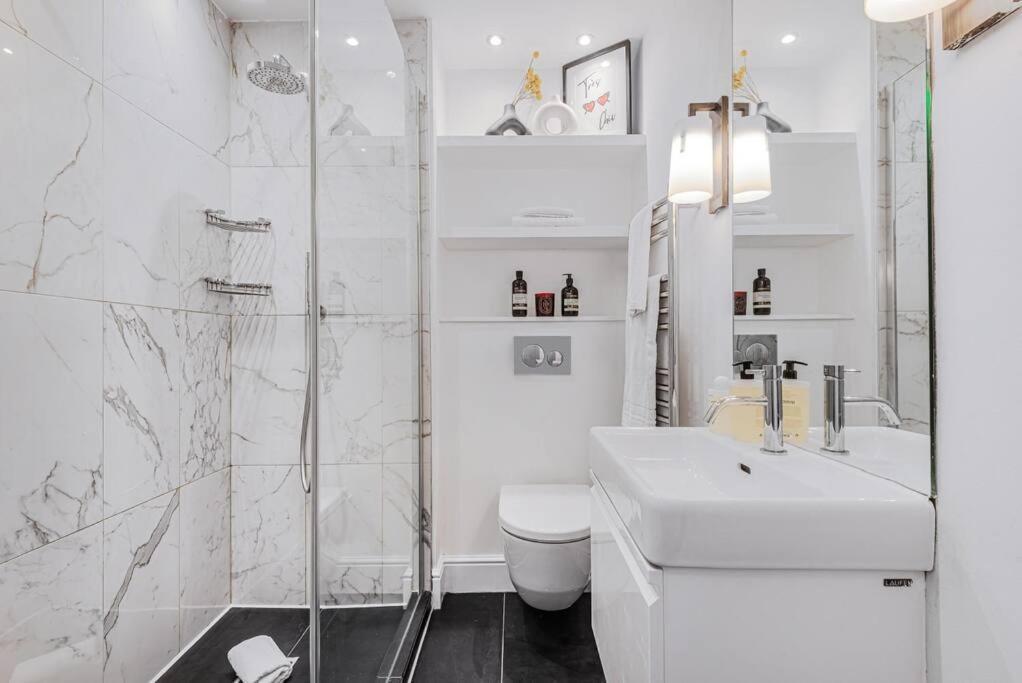 Appartement Lady On The Lane- 2 Bed Primrose Hill Londen