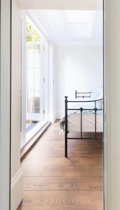 Stylish 3-bedroom Flat In Kensington Apartamento Londres