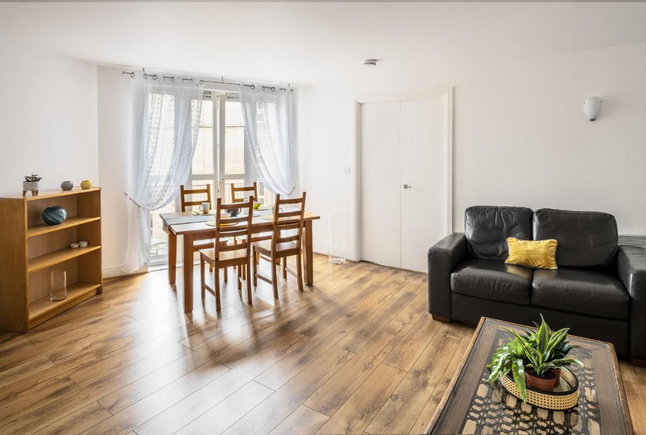 Apartamento Comfortable And Bright In Tower Bridge