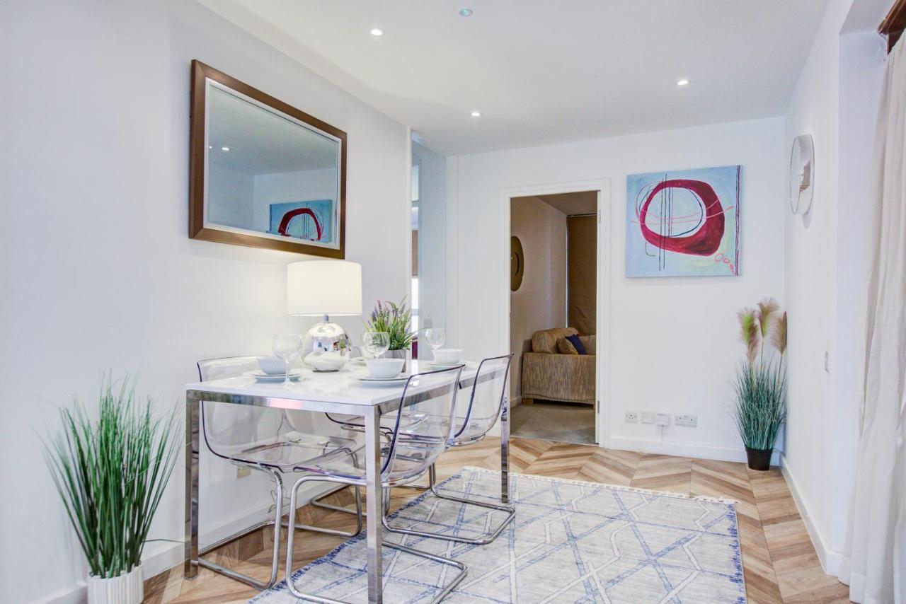 Apartment 3-bedroom, 3-baths In Super Posh Marylebone, Central London, W1 London