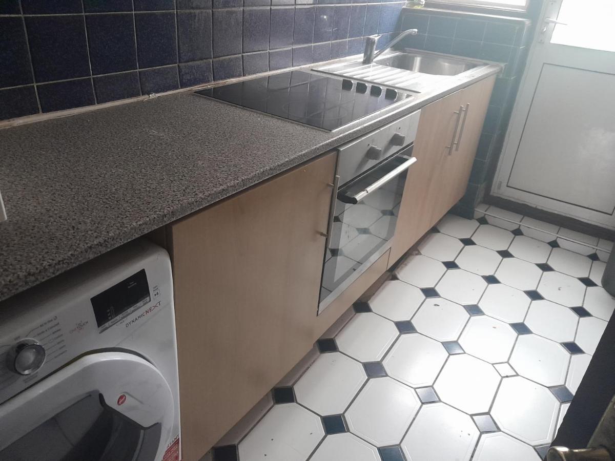 Apartamento Lovely 1-bed Studio In *